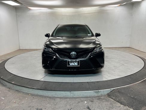 Used 2019 Toyota Camry SE image 9