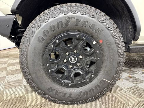 New 2026 Ford Bronco Badlands AWD/4WD image 11