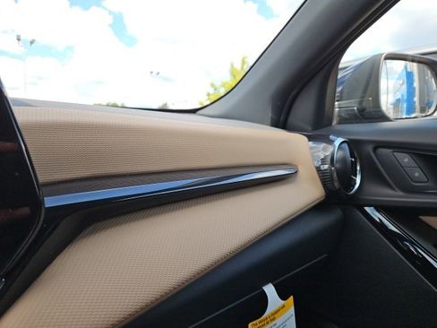 New 2026 Chevrolet Equinox ACTIV w/ Convenience Package III image 48