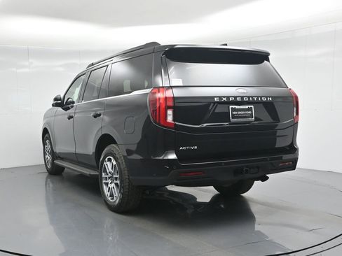 New 2025 Ford Expedition Active image 35