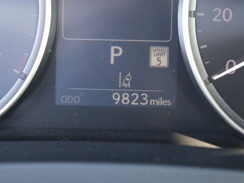 Certified 2024 Lexus IS 300 F Sport image 15