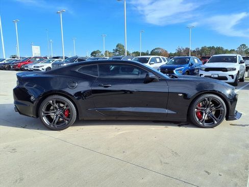 Used 2023 Chevrolet Camaro SS image 4