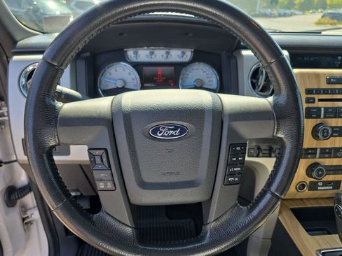 Used 2011 Ford F150 Lariat w/ Lariat Chrome Pkg AWD/4WD image 34