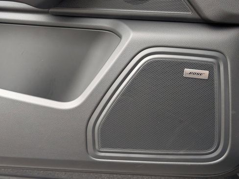 New 2026 Porsche Macan image 15