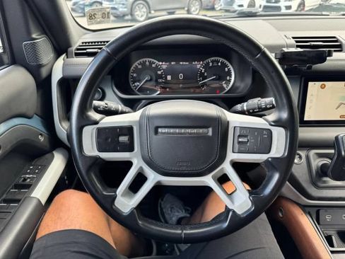 Used 2023 Land Rover Defender 110 X-Dynamic SE AWD/4WD image 12