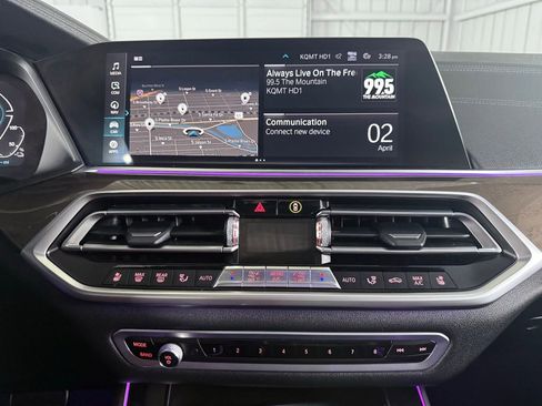 Used 2022 BMW X5 xDrive45e w/ M Sport Package image 24