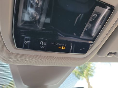 Used 2026 Volkswagen Atlas SE FWD image 21