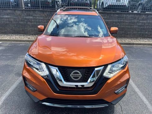 Used 2017 Nissan Rogue SL w/ SL Premium Package AWD/4WD image 8