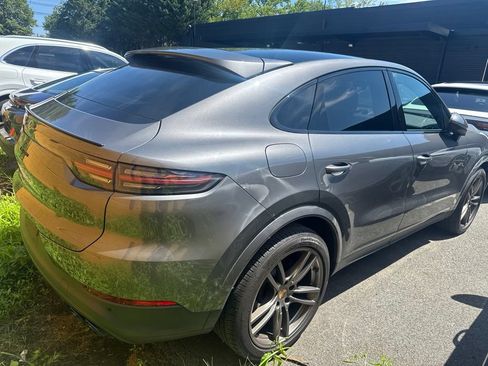 Certified 2023 Porsche Cayenne Coupe AWD/4WD image 12