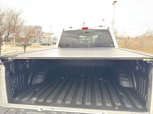 Used 2022 Ford F250 Limited image 25