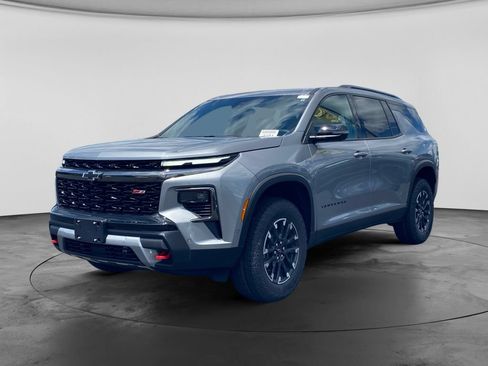 New 2026 Chevrolet Traverse Z71 w/ Enhanced Driving Package AWD/4WD image 3