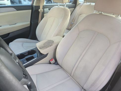 Used 2016 Hyundai Sonata SE FWD image 16