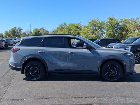 Certified 2026 INFINITI QX60 Sport image 7