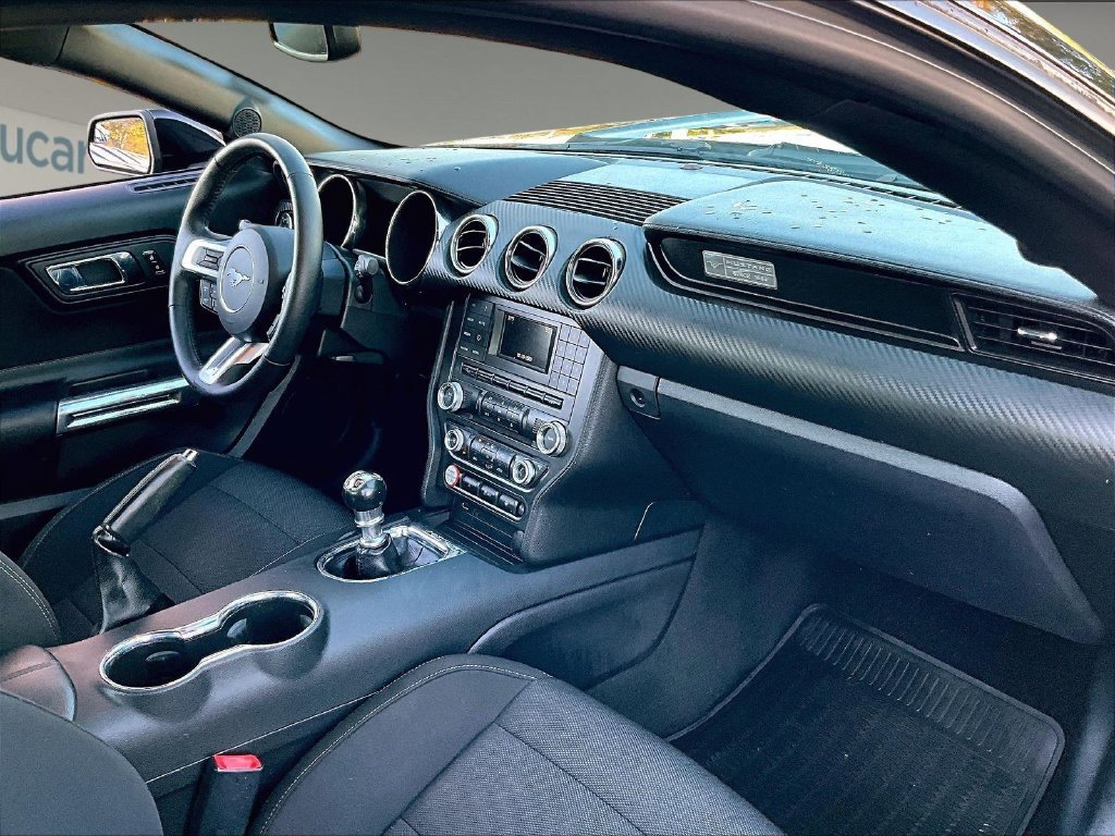 Used 2015 Ford Mustang Coupe RWD image 14