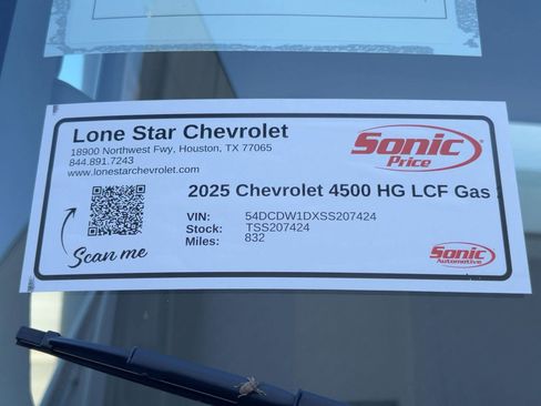 Used 2025 Chevrolet Low Cab Forward image 32