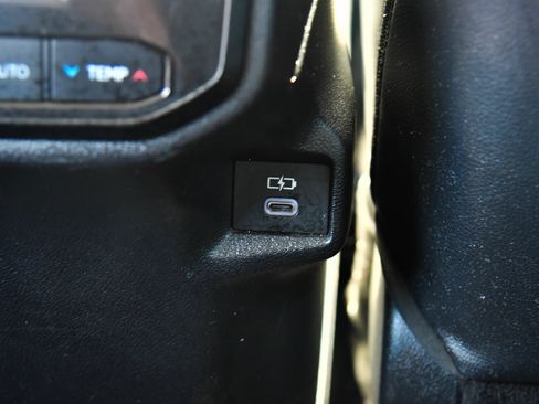 Used 2024 Toyota Grand Highlander FWD image 44