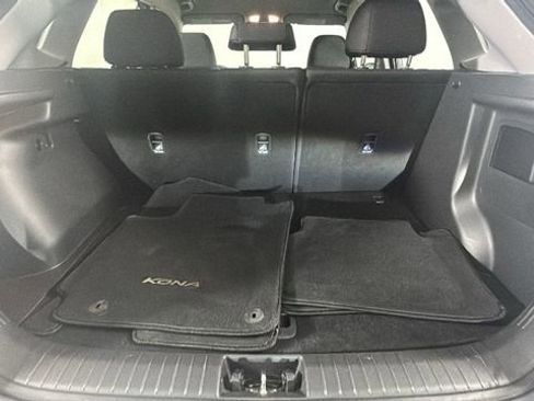 Used 2021 Hyundai Kona SE AWD/4WD image 26