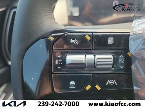 New 2026 Kia Sorento LX FWD image 31