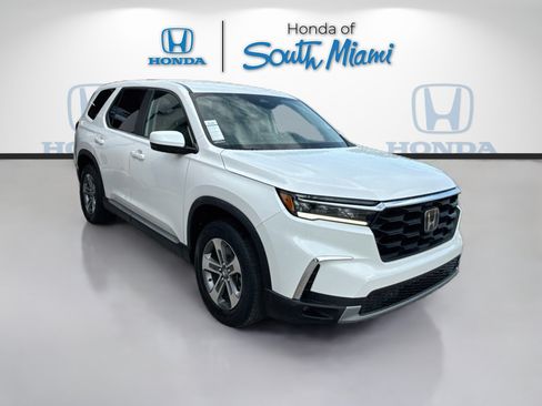 Certified 2023 Honda Pilot EX-L image 1