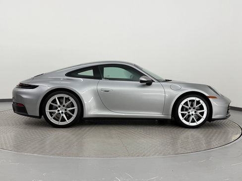 Certified 2025 Porsche 911 Carrera RWD image 8