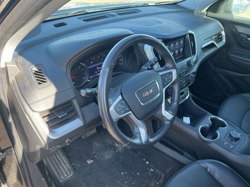 Used 2022 GMC Terrain SLT w/ Elevation Edition image 10