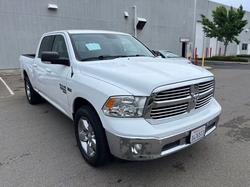 Used 2019 RAM 1500 Big Horn AWD/4WD image 3