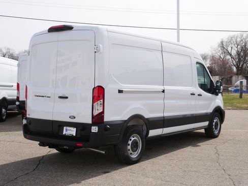 New 2026 Ford Transit 250 148 Medium Roof w/ Load Area Protection Package RWD image 3