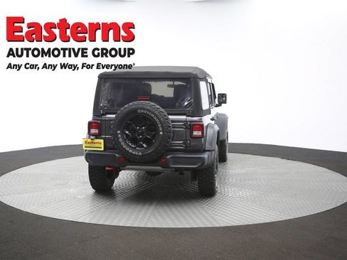 Used 2023 Jeep Wrangler Unlimited w/ Cold Weather Group AWD/4WD image 38