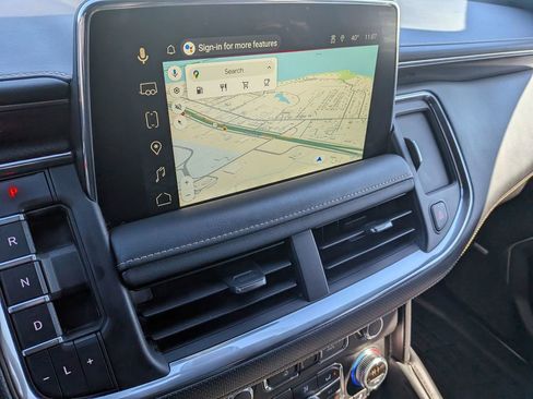 Used 2022 GMC Yukon AT4 w/ Technology Package image 21