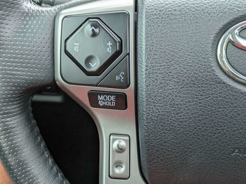 Used 2023 Toyota 4Runner Limited AWD/4WD image 25