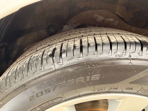 Used 2014 Kia Forte Koup EX image 17