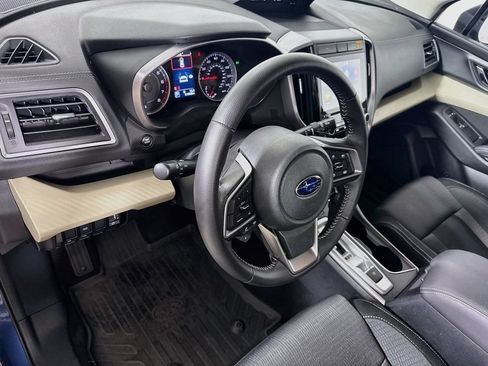 Used 2022 Subaru Ascent Premium AWD/4WD image 10