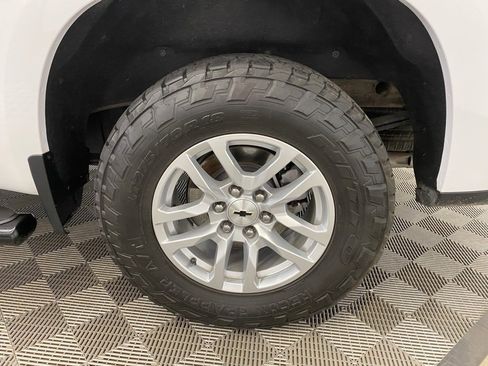 Used 2020 Chevrolet Silverado 1500 RST image 14