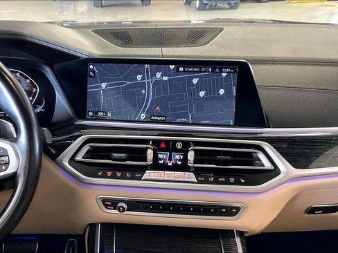 Used 2022 BMW X7 M50i w/ Cold Weather Package image 6