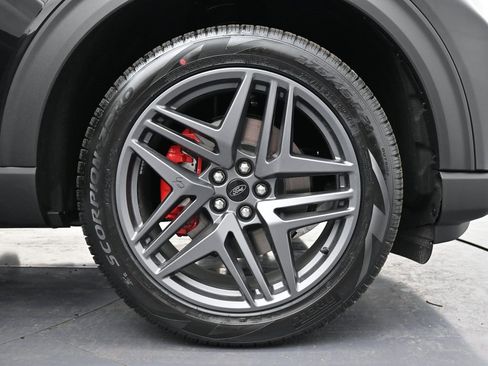 New 2026 Ford Explorer ST-Line w/ ST-Line Street Pack image 38