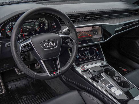 Certified 2022 Audi S6 Premium Plus image 7