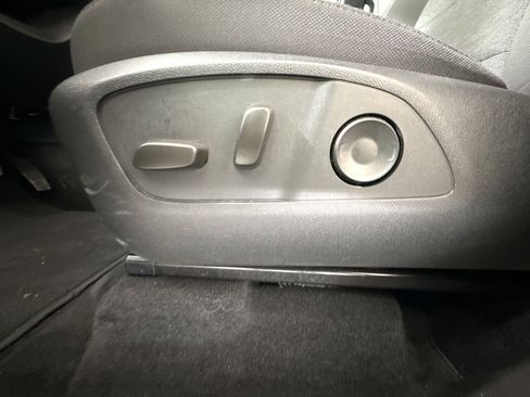 New 2025 GMC Acadia Elevation FWD image 14