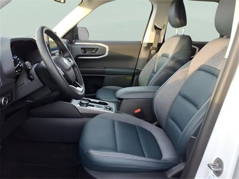 Used 2024 Ford Bronco Sport Outer Banks image 17