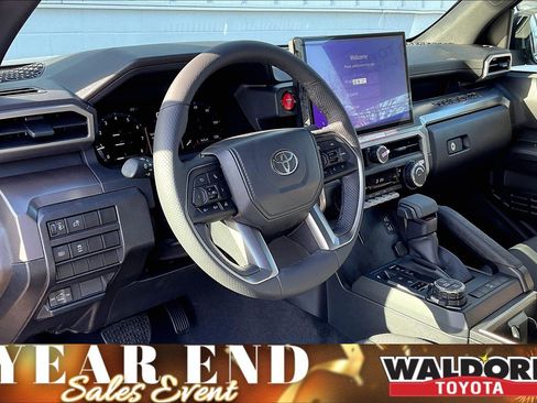 New 2025 Toyota Tacoma TRD Off-Road image 7