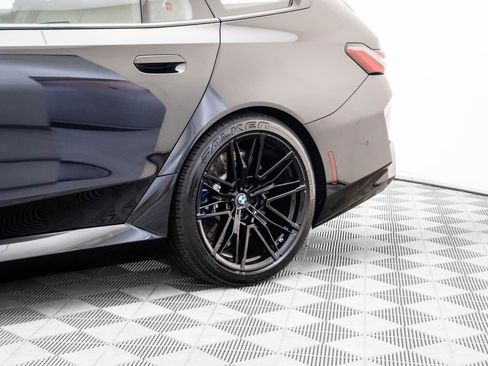 Certified 2026 BMW M5 Touring AWD/4WD image 37