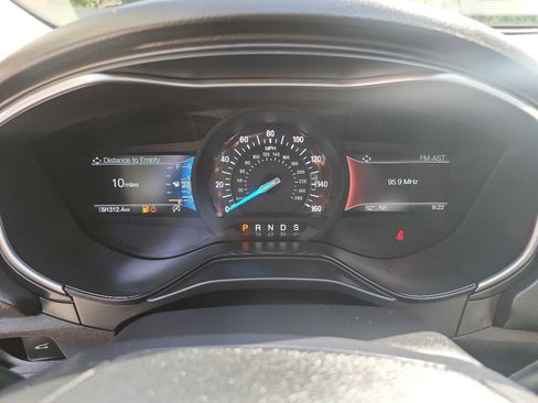 Used 2019 Ford Fusion Titanium image 21