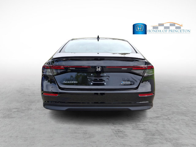 Used 2024 Honda Accord Sport image 5