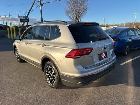 Used 2022 Volkswagen Tiguan S image 6