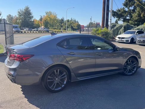 Used 2019 Acura TLX w/ Technology & A-SPEC Package FWD image 15