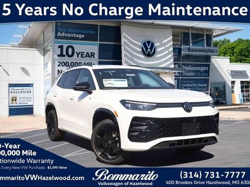 New 2026 Volkswagen Tiguan SE R-Line AWD/4WD image 1