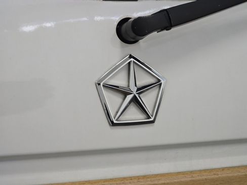 Used 1990 Dodge Grand Caravan LE image 20