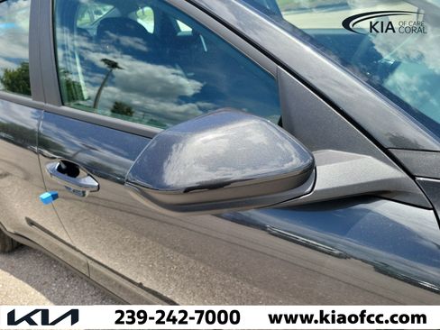New 2026 Kia K4 FWD image 8