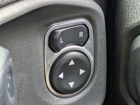 New 2025 Jeep Gladiator Sport AWD/4WD image 24