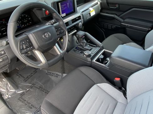 New 2026 Toyota 4Runner TRD Off-Road AWD/4WD image 19