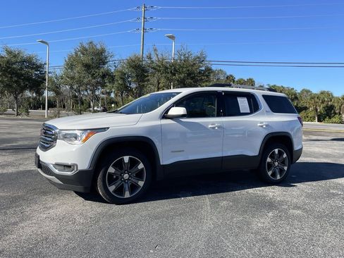 Used 2017 GMC Acadia SLT image 10